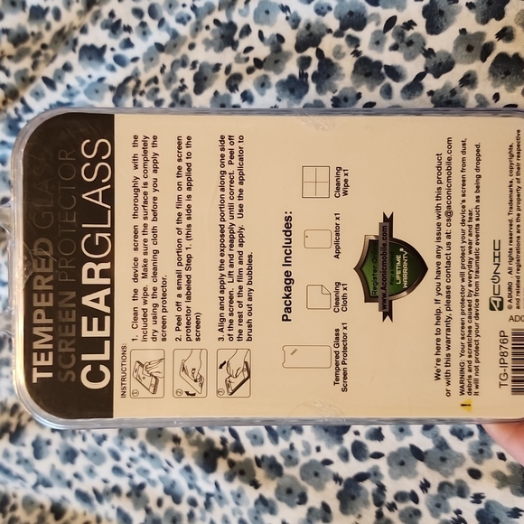 IPhone tempered glass screen protector - Picture 3 of 3